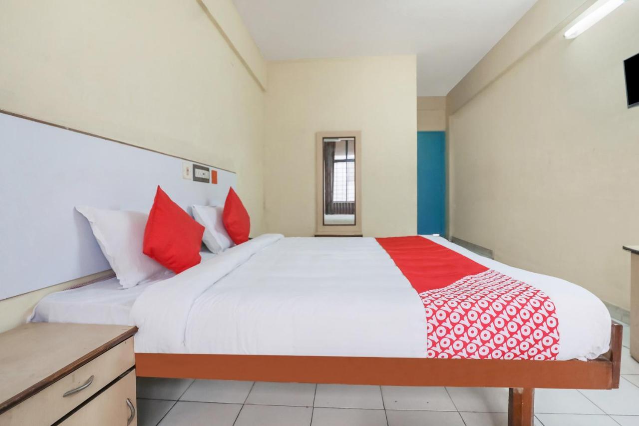Oyo Hotel Hindustan Deluxe Mangalore Luaran gambar